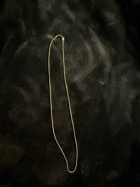 Delicate 14K Gold Women's Necklace